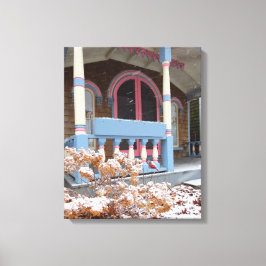 ビクトリアンコテージイン雪 – マーサのブドウ畑 キャンバスプリント