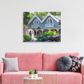 ビクトリアンコテージイン青 – マーサのブドウ畑 キャンバスプリント (インサイチュ (リビング))