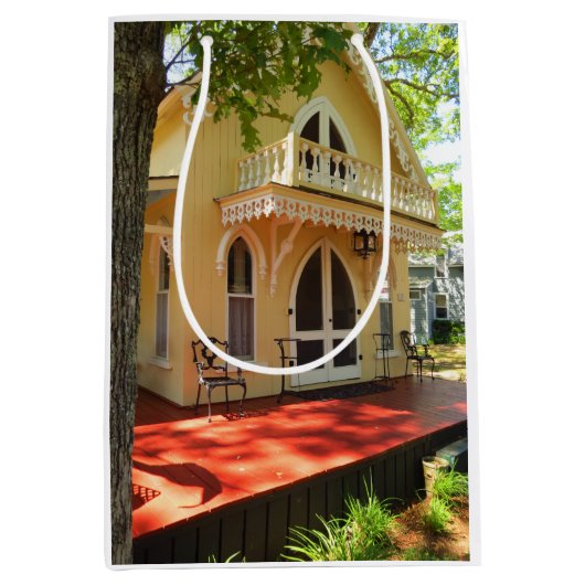 ビクトリアンコテージインSun - Martha's Vineヤード ミディアムペーパーバッグ (正面)