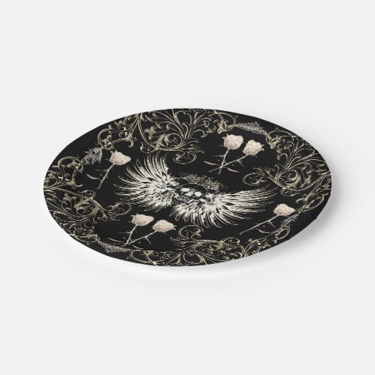 ビクトリアン ゴシック ロマンス スカル ウイングス & ホワイト ローズ ペーパープレート (アングル)