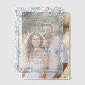 ビクトリアン ダスティーブルー シャイロワズィ フラワー ウェディング ベラム紙招待状 (オフセット (カップル))