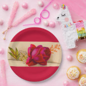 ビクトリアン レッド ローズ ペーパープレート (パーティー)