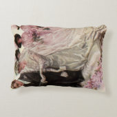 ビクトリア時代のクラシカルな結婚式の花嫁と新郎 アクセントクッション (裏面)