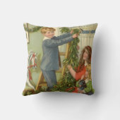 ビクトリア時代のクリスマス、子供たちが飾る クッション (裏面)