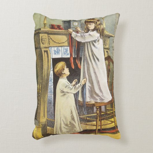 ビクトリア時代のクリスマス、子供のクリスマス靴下 アクセントクッション (正面(垂直))