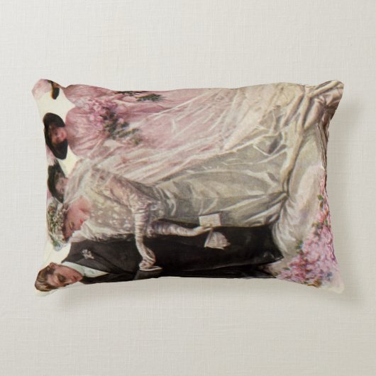 ビクトリア時代のヴィンテージ結婚式 新婦と新郎 アクセントクッション (正面)