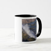 ビクトリア滝、ザンベシ川、ザンビア-ジンバブエ マグカップ (正面右)