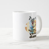 ビクトリーダンスにパンツは必要ない™ ジャンボコーヒーマグカップ (正面右)