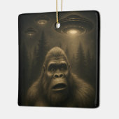 ビグフットサスカッチエイリアンUFO おもしろい セラミックオーナメント (左)