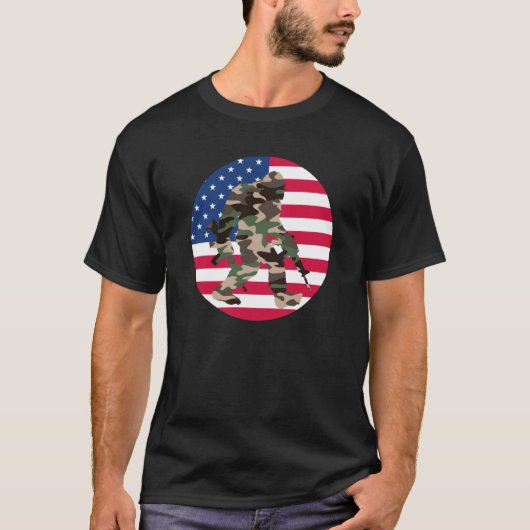 ビグフットサスカッチ迷彩柄 Tシャツ (正面)