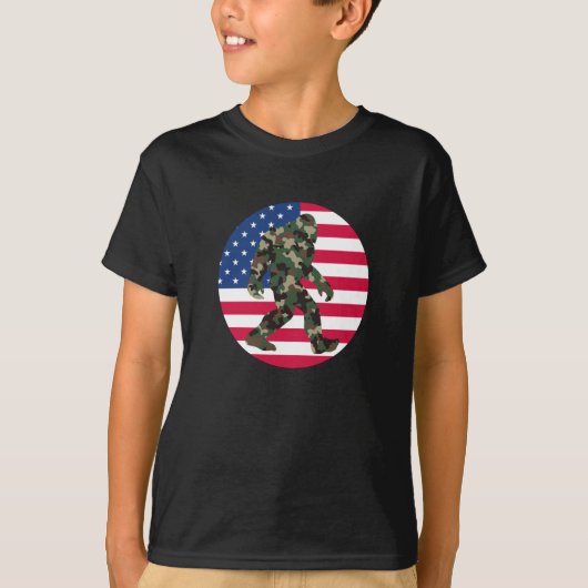 ビグフットサスカッチ迷彩柄 Tシャツ (正面)