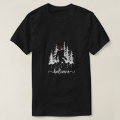 ビグフット信じライトサンタスクアッチクリスマスツリー Tシャツ (デザイン正面)
