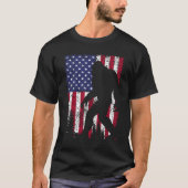 ビグフット信じIサスカッチアメリカ合衆国国旗 Tシャツ (正面)