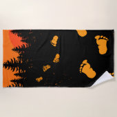 ビグフートトラックアットサンセット ビーチタオル (正面)