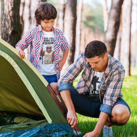 ビグフ保トカルムアンドゴー魚釣りおもしろい Tシャツ
