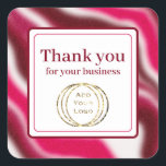 ビジネスのロゴを追加カスタムRed Christmasに感謝 スクエアシール<br><div class="desc">このフェスティバルにビジネスのロゴを追加する赤とピンクと白のステッストライプのク。「お客様のビジネスに感謝書」のモダンシンプルタイポグラフィは編集可能。甘い甘いグルービーストライプ質感のオリジナルデザイン。牡丹の鮮やか花のオリジナル写真から色を取った。白い背景にクリスマスの休暇のキャンディのパターンと輝きシンプルがモダン文字の周りを囲む。このシールをカスタマイズして、大切なお客様の製品、封筒、サンプル、またはギフトにラベルを付ける。クリスマスシーズンのプロモーションギフトにこの目を引くステッカーを使用する。このラベルまたはステッカーは、あなたのビジネスのプロモーション広告のために、またはクリスマスの休暇シーズンのためにあなたの店の製品の販売のためにパーソナライズしなさい。</div>