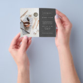 ビジネスイベントグレーミニマルプロフェッショナル写真 チラシ (手)