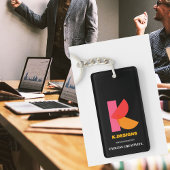 ビジネスキーホルダーのミニマリストの黒い背景 キーホルダー