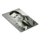 ビジネスマンの喫煙のシガー ノートブック (右側)