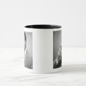 ビジネスマンの飲むビール マグカップ (中央)