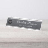 ビジネスモダンロゴブラックメタルエグゼクティブ デスクネームプレート (正面)