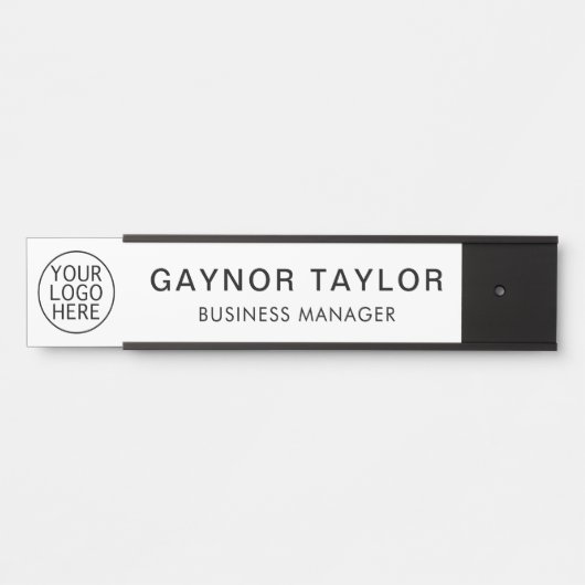 ビジネスロゴと従業員のカスタム サインプレート (正面)