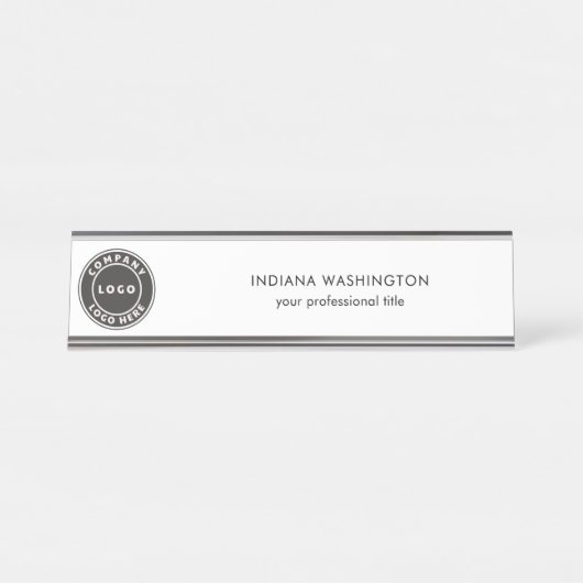 ビジネスロゴとWebサイトのプロフェッショナル デスクネームプレート (正面)