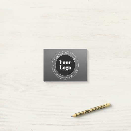 ビジネスロゴまたはデザインと編集可能文字 ポストイット (デスク上)