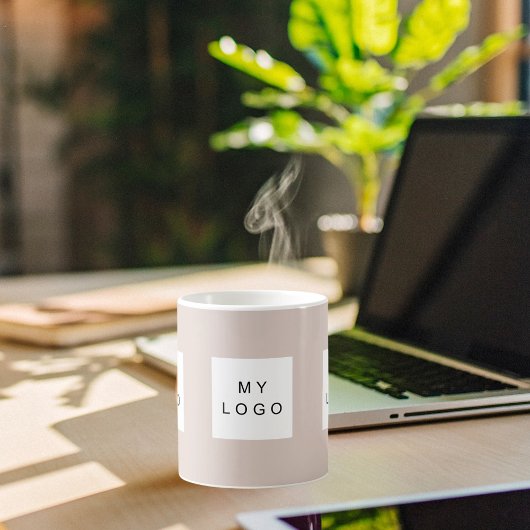 ビジネスロゴ王室のベージュ コーヒーマグカップ