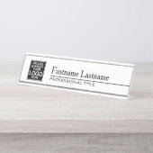 ビジネスロゴ、名前、プロフェッショナルタイトルの追加 デスクネームプレート (正面)