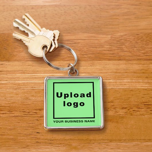 ビジネス名とロゴ、ライトグリーンスクエアプレミアム キーホルダー