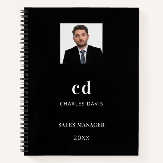 ビジネス用の黒と白のイニシャル写真 ノートブック (正面)