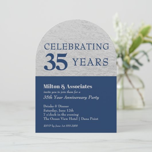 ビジネス記念日ネイビーシルバーアーチトップ 招待状 (スタンド正面)