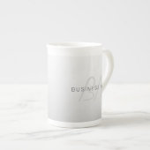 ビジネス、あいさつ文、または名前の編集可能文字 ボーンチャイナマグカップ (正面右)