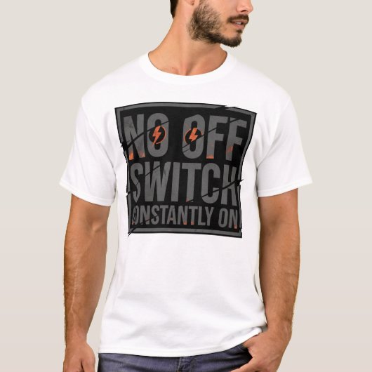 ビジュアルコンセプト: オーバーサイズで歪んだ文字使い Tシャツ (正面)