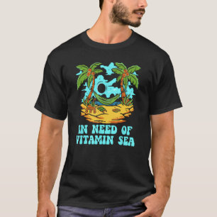 ビタミンの必要性で海ビーチ観光客海トラベル Tシャツ