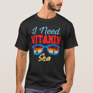 ビタミンの海が必要だ Tシャツ