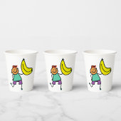 ビッグよくはしゃぐイエローバナナを持つ子供 紙コップ