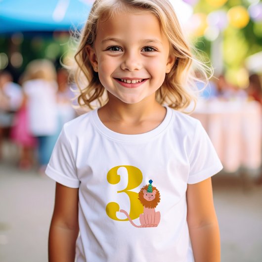 ビッグイヤー誕生日パーティーライオン Tシャツ