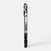 ビッグキャットの琥珀色の瞳 カスタマイズ可能 iPhone 16ケース (左側面)