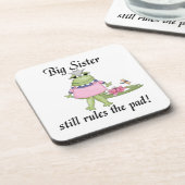 ビッグシスターがパッドギフトを決める コースター (左側)