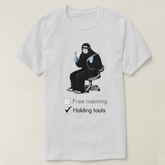 ビッグフットが歯科クリニックで働くTシャツ Tシャツ (デザイン正面)