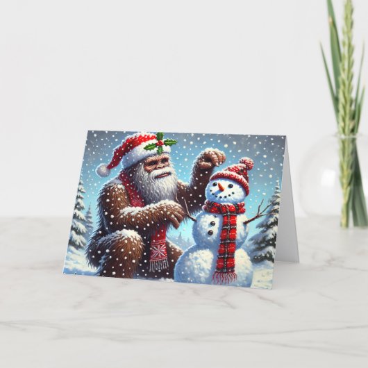 ビッグフットが雪だるまを作るクリスマス シーズンカード (正面)