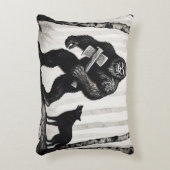 ビッグフットと樺の木ツリー アクセントクッション (正面(垂直))