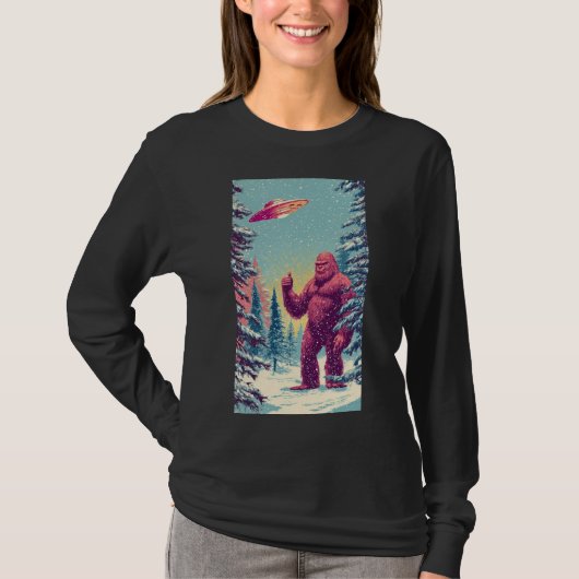 ビッグフットとUFO Tシャツ (正面)