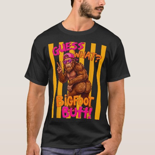 ビッグフットのお尻が面白いサスカッチ Tシャツ (正面)