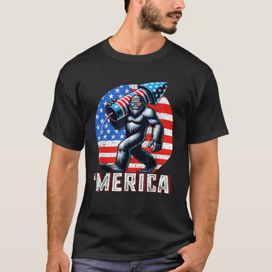 ビッグフットのアメリカ国旗の愛国心 Tシャツ (正面)