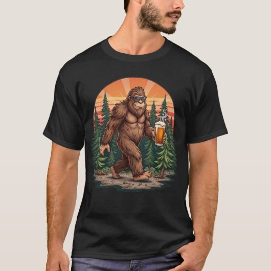 ビッグフットのビール好き Tシャツ (正面)