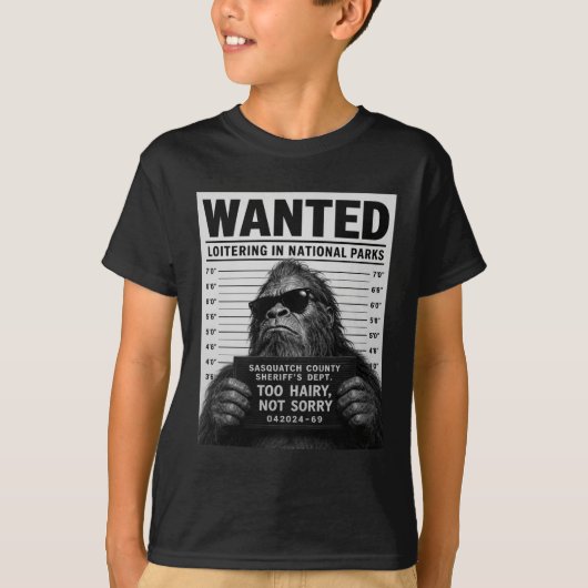 ビッグフットのマグショット Tシャツ (正面)