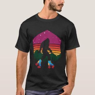 ビッグフットのRollerbladeのRollerskateのスケート選手 Tシャツ